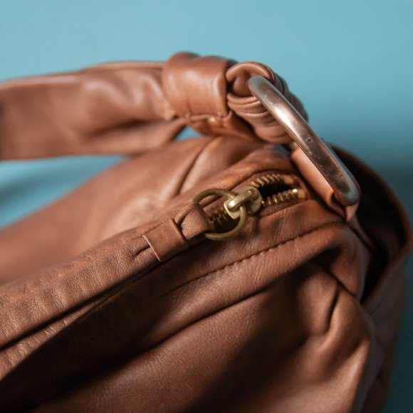 Coach Tan Leather Shoulder Bag - Picture 9 of 12